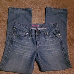 Awesome womans Wrangler Jean's! 9/10